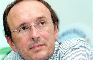 L'Assessore ai Trasporti Minervini L'Assessore ai Trasporti Minervini